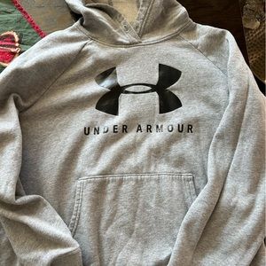 Grey under armour hoodie, men’s large